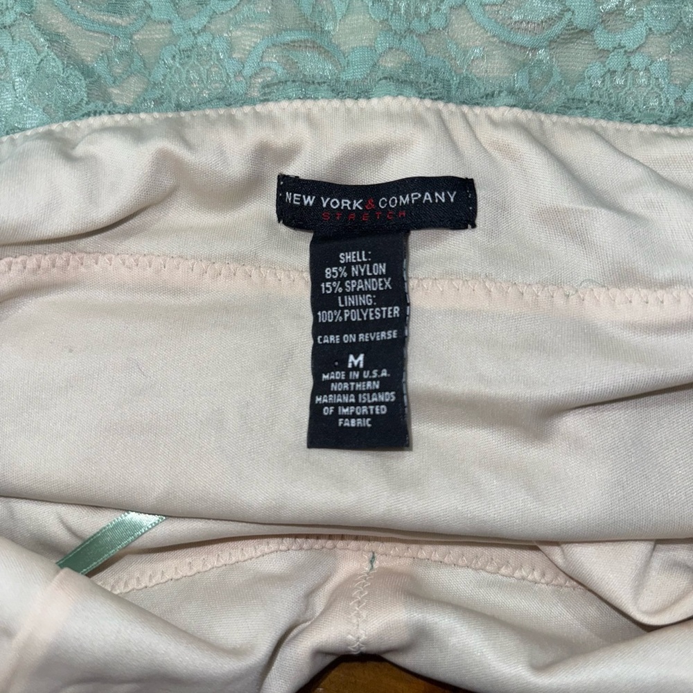 NY&Co Lace Halter Top Mint Y2K Coquette Balletcore Fairy Grunge- Medium - Picture 10 of 11